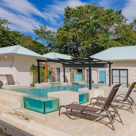 Villas Vr Beachwalk Avellanas ปลายา อาเบญานา ภายนอก รูปภาพ
