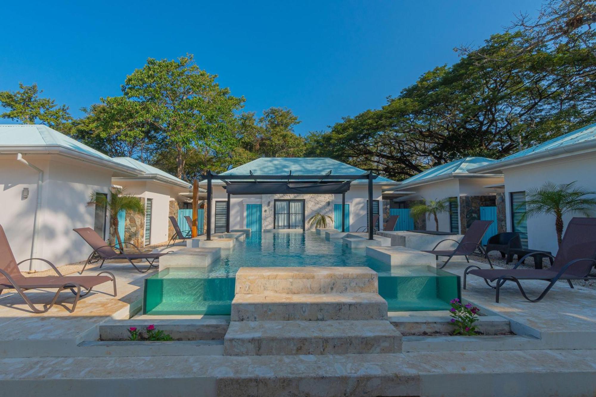 Villas Vr Beachwalk Avellanas ปลายา อาเบญานา ภายนอก รูปภาพ