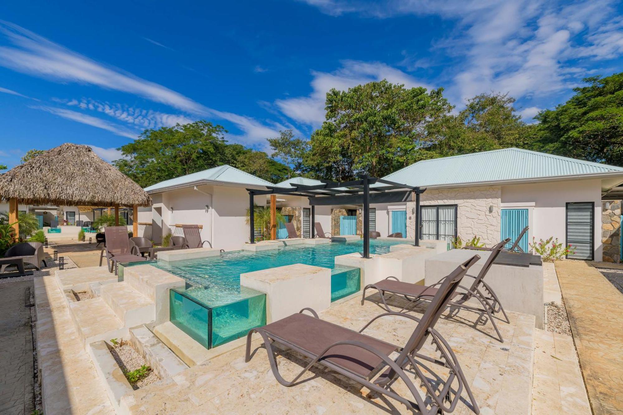 Villas Vr Beachwalk Avellanas ปลายา อาเบญานา ภายนอก รูปภาพ